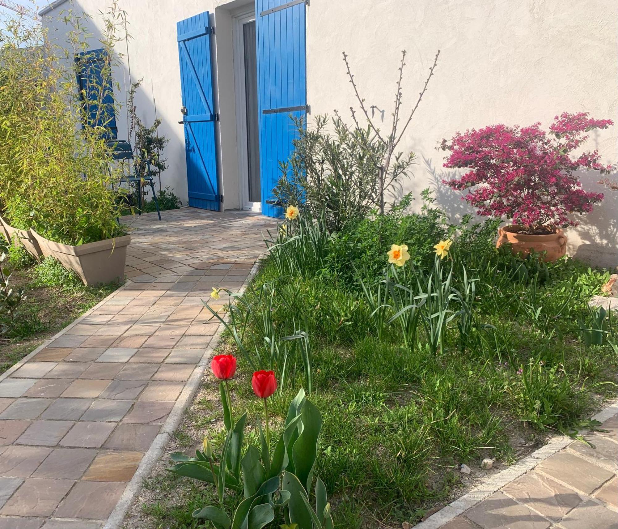 Maisonnette De Jardin Марсилия Екстериор снимка