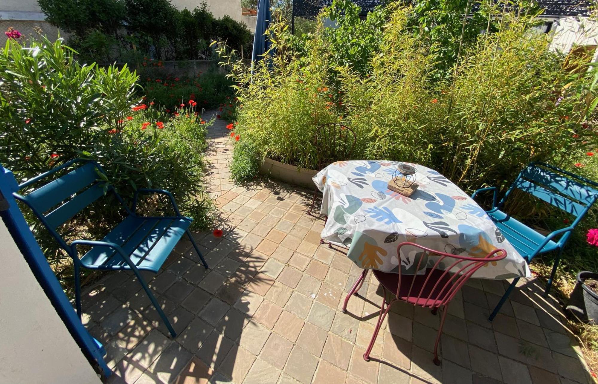 Maisonnette De Jardin Марсилия Екстериор снимка